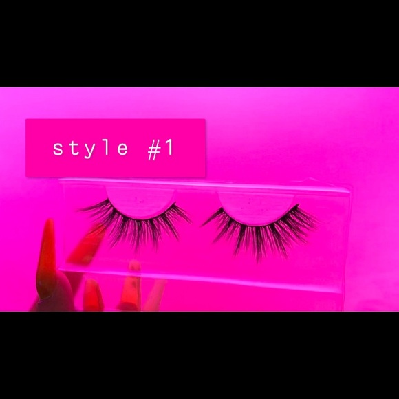 PRESSON NAILS+EYELASH BUNDLE - Picture 4 of 5